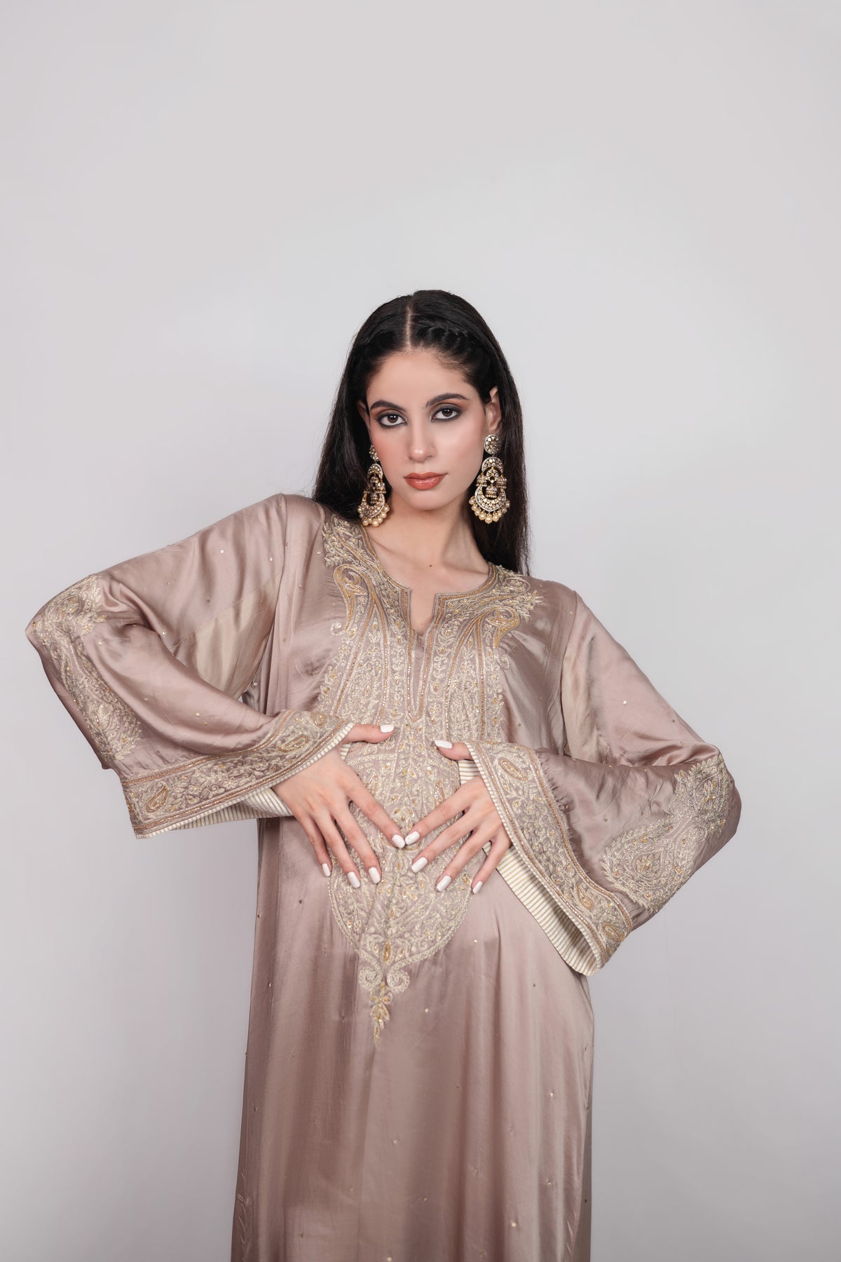 Gul-e-Shaam | Taupe Kashmiri Embroidered Kaftan