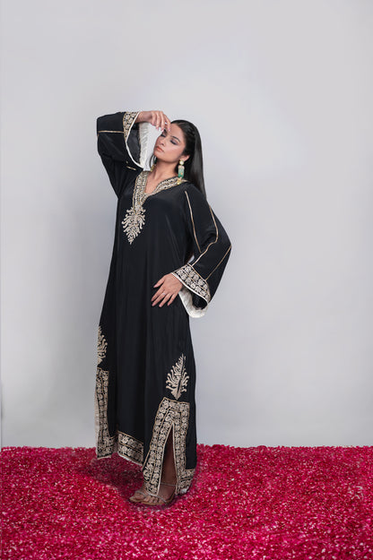 Siyah Raat | Black Night Embroidered Kaftan