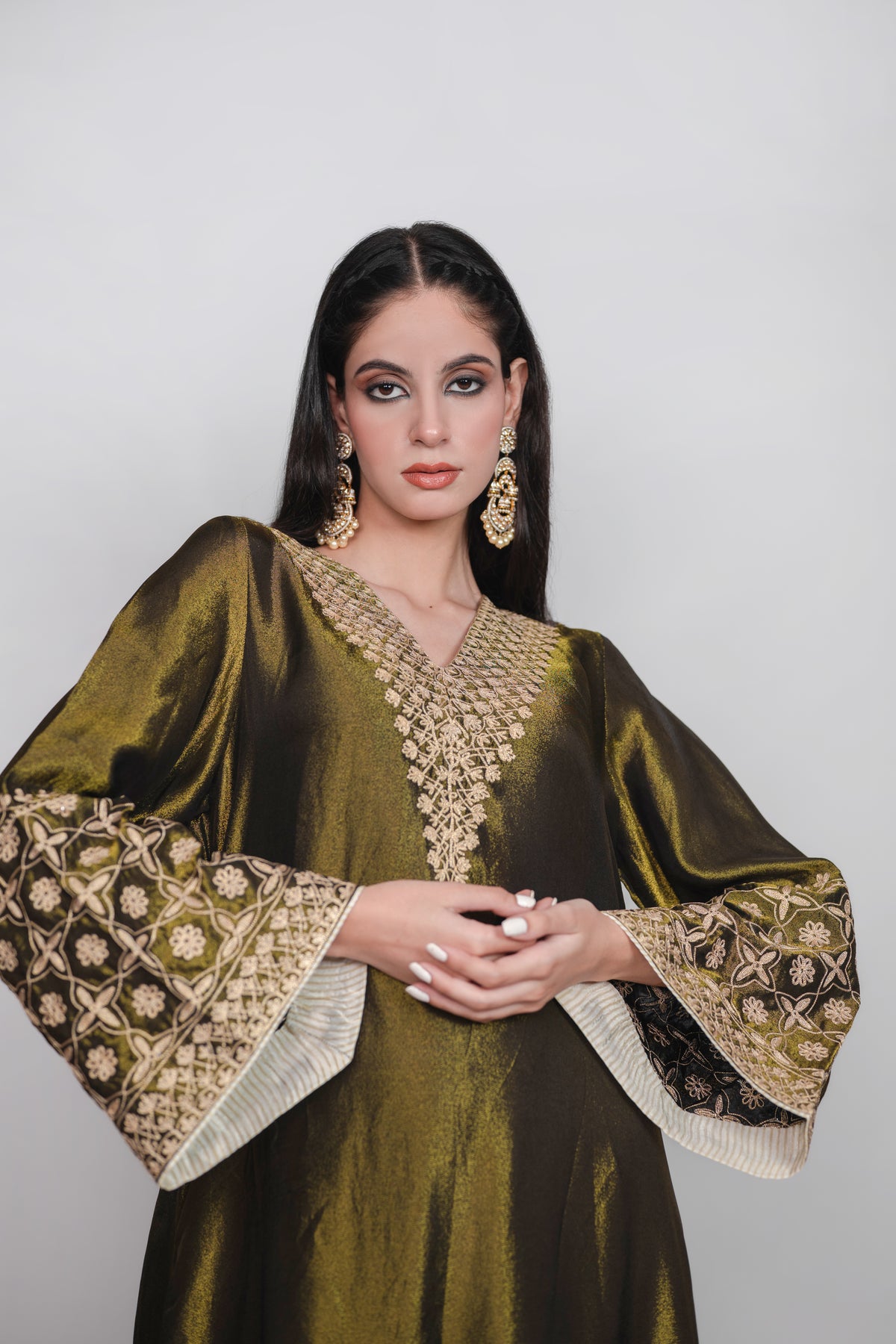 Zar-e-Shab | Deep Forest Embroidered Kaftan