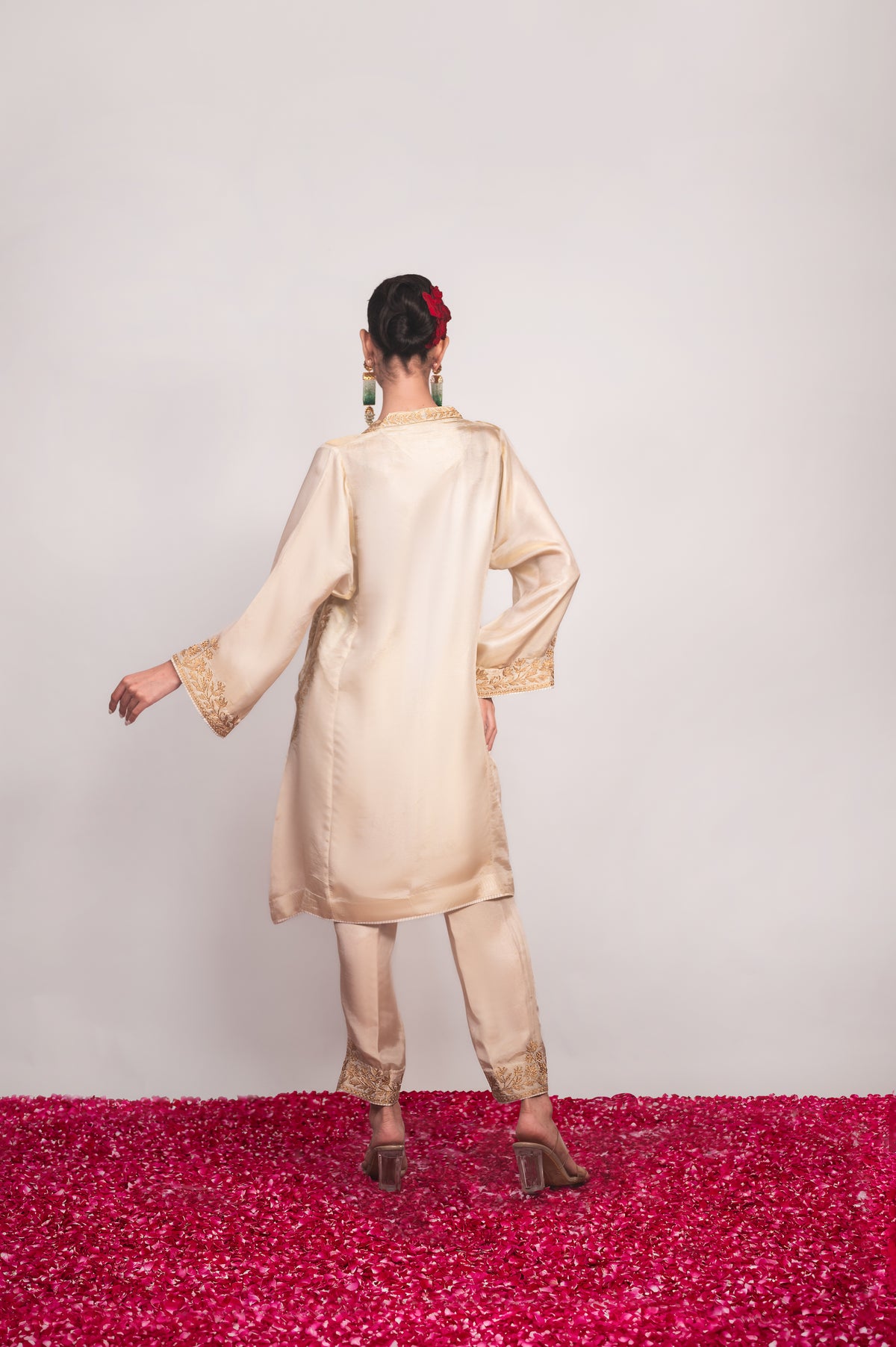 Aftab-e-Shaam | Ivory Embroidered Satin Tissue Pheran Set