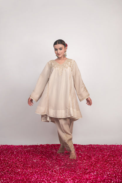 Noor-e-Shaam | Beige Embroidered Tissue Pheran Set