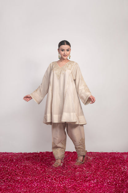 Noor-e-Shaam | Beige Embroidered Tissue Pheran Set