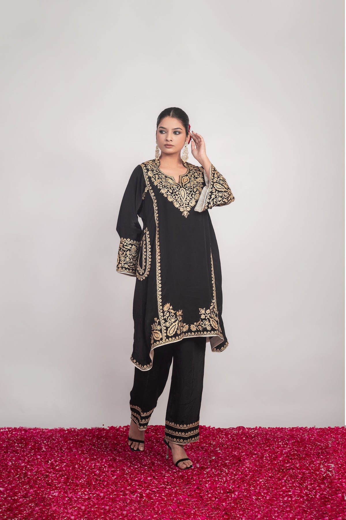 Naqsh-e-Shab |  Black Embroidered Pheran Set