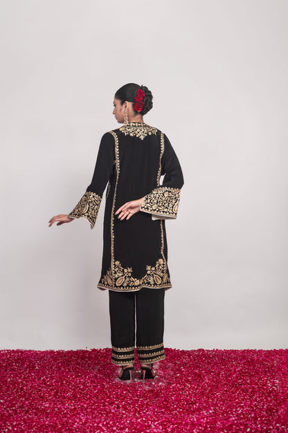 Naqsh-e-Shab |  Black Embroidered Pheran Set