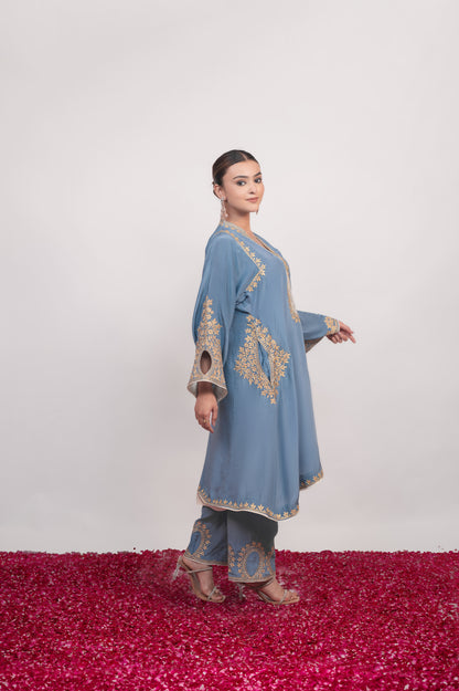 Neel-e-Shaam |  Iceberg Blue Embroidered Pheran Set