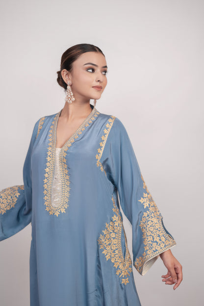 Neel-e-Shaam |  Iceberg Blue Embroidered Pheran Set
