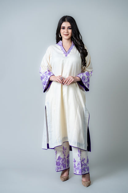 Off White Cotton Phiran Set With Purple Aari Embroidery