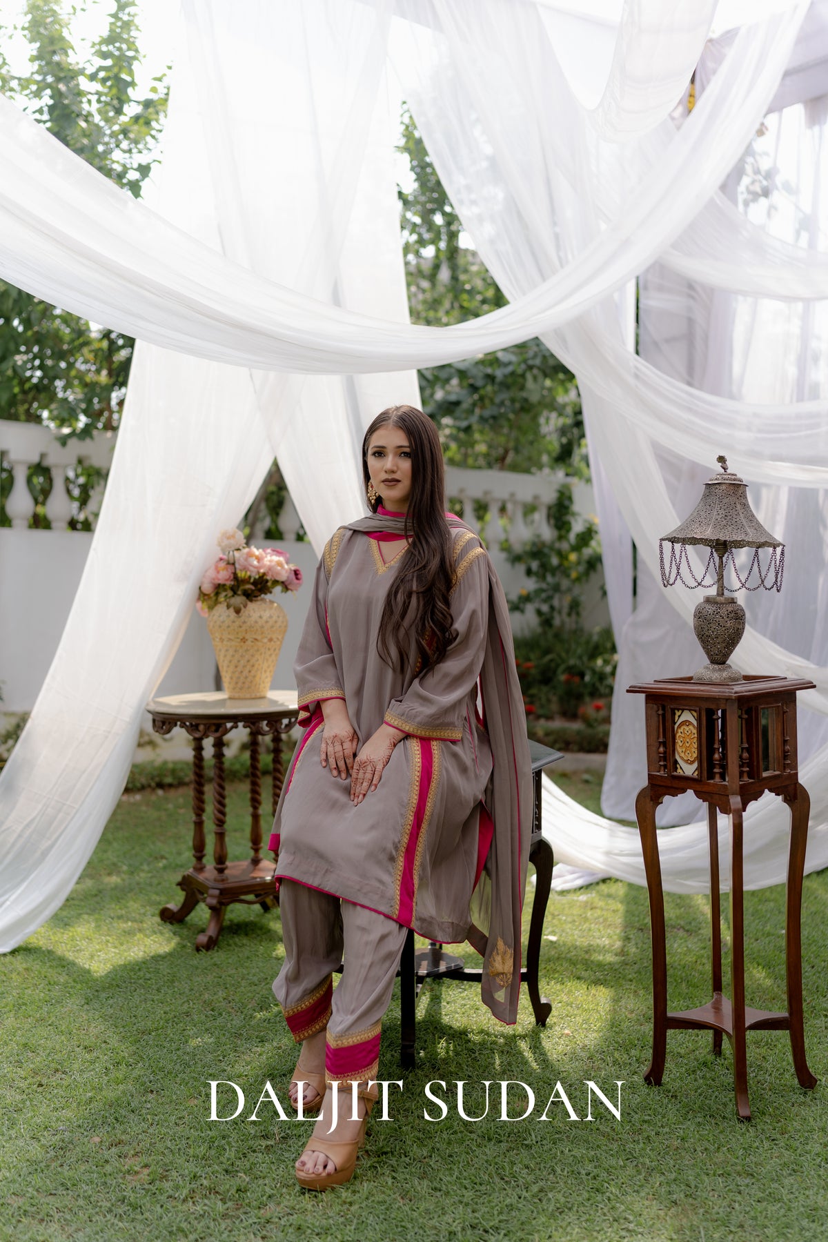 Double Color Grey Crepe Tilla Suit